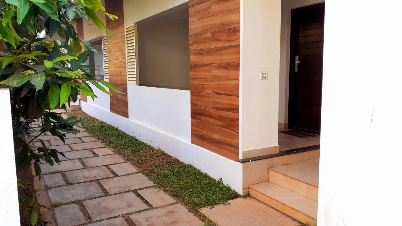 Cherai Natural Beach Hotel Черай Бийч Екстериор снимка