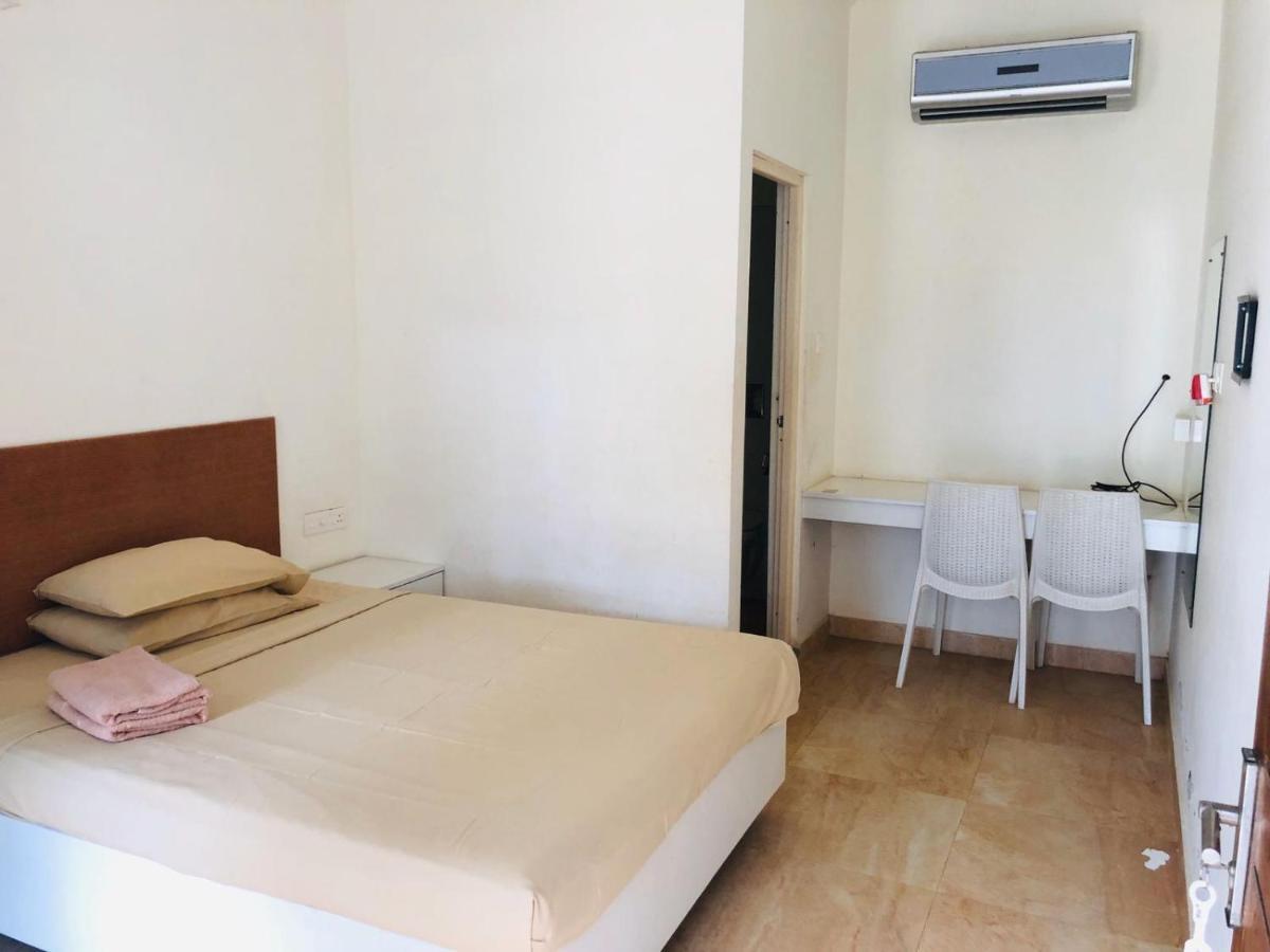Cherai Natural Beach Hotel Черай Бийч Екстериор снимка